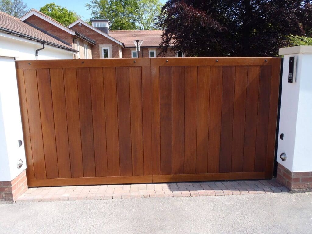 Hardwood-Sliding-Gate-1